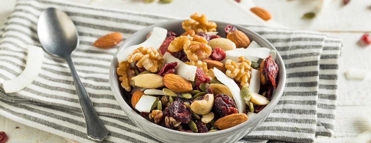 bowl of healthy trail mix